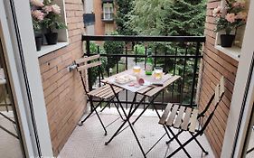 Luxory House Love