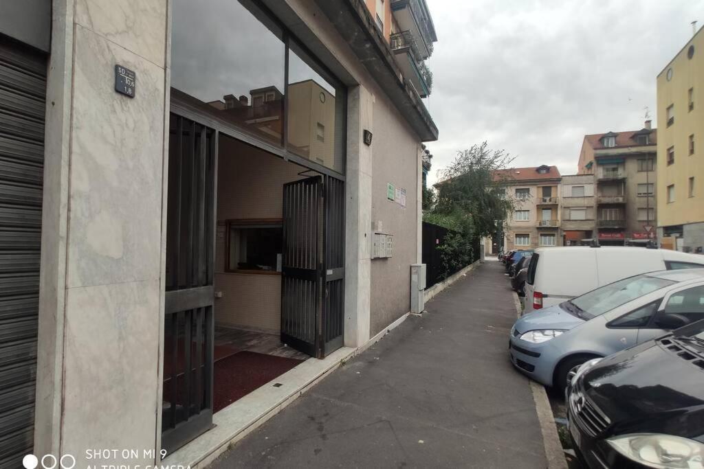 Luxory House Love Milan Extérieur photo